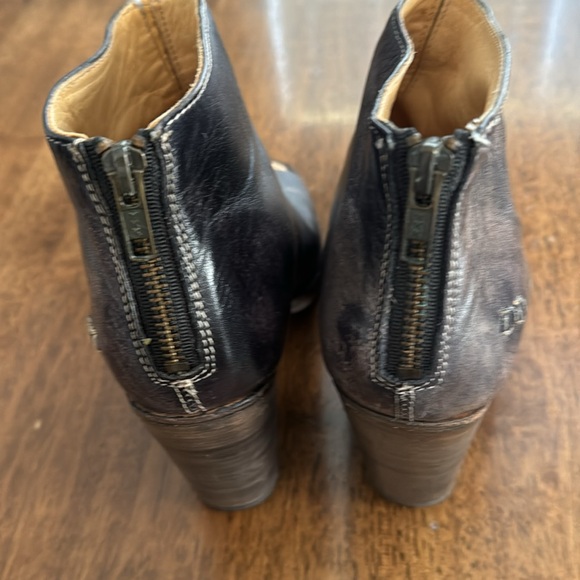 Black open toe ankle boots - Picture 3 of 5